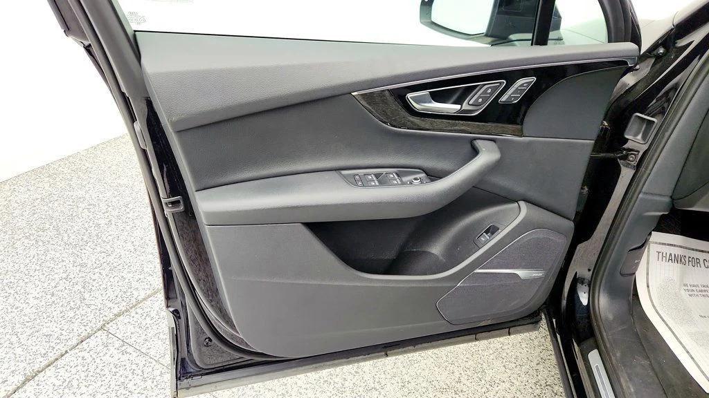 used 2019 Audi Q7 car, priced at $21,495