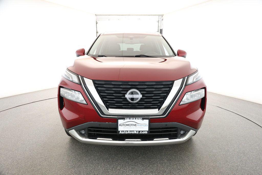 used 2022 Nissan Rogue car, priced at $23,395