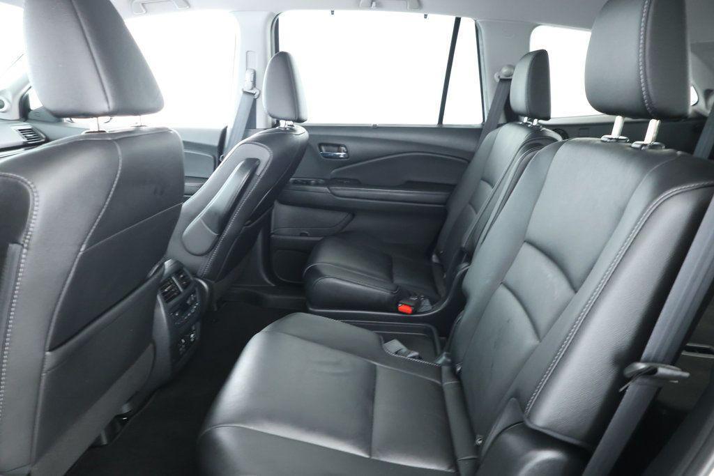 used 2022 Honda Pilot car, priced at $30,195