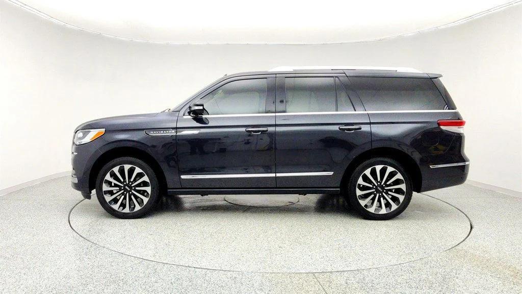 used 2022 Lincoln Navigator car, priced at $46,695