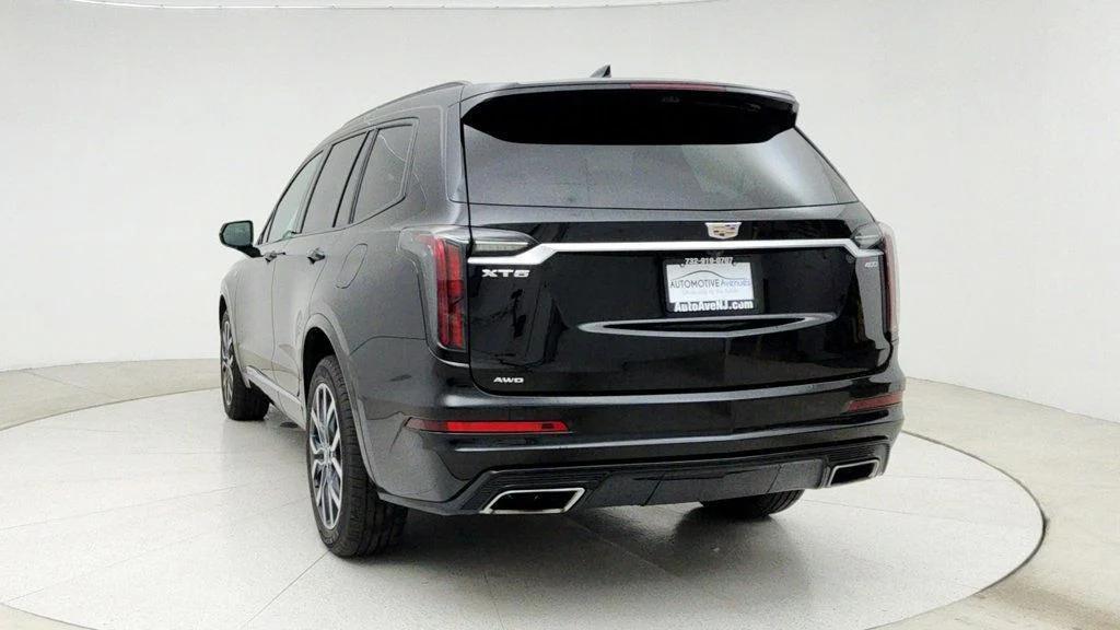 used 2024 Cadillac XT6 car, priced at $40,595