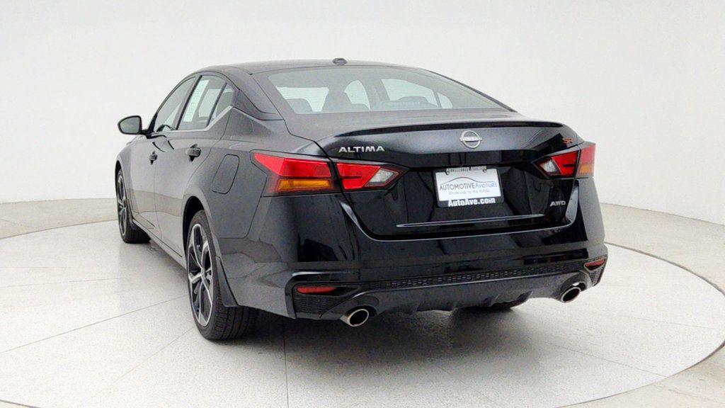 used 2025 Nissan Altima car, priced at $24,995
