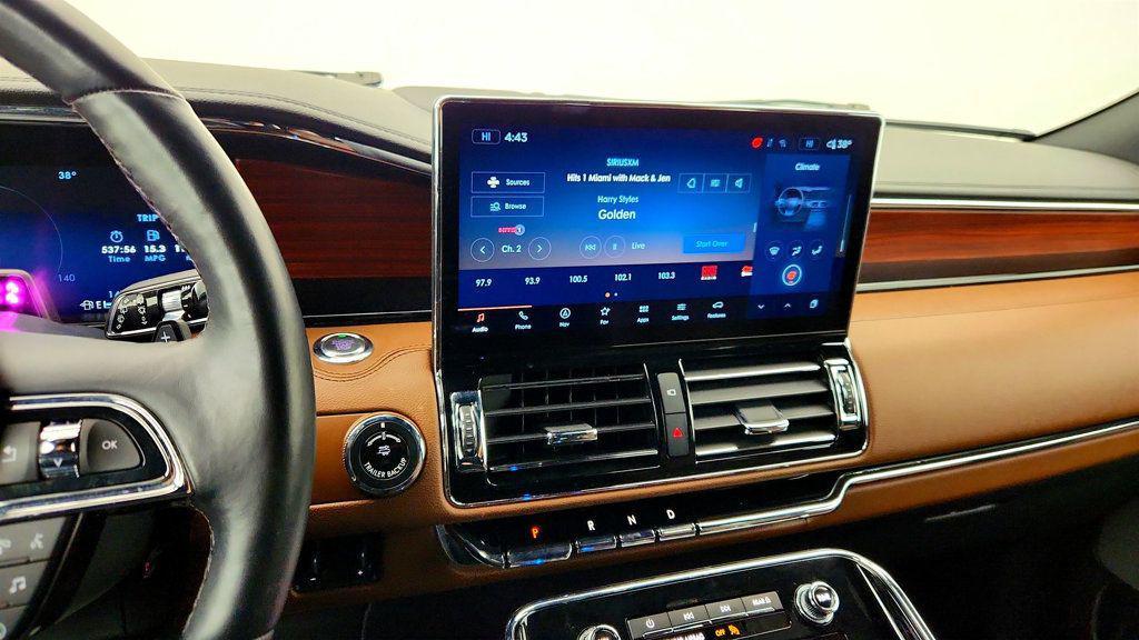 used 2024 Lincoln Navigator car, priced at $71,295