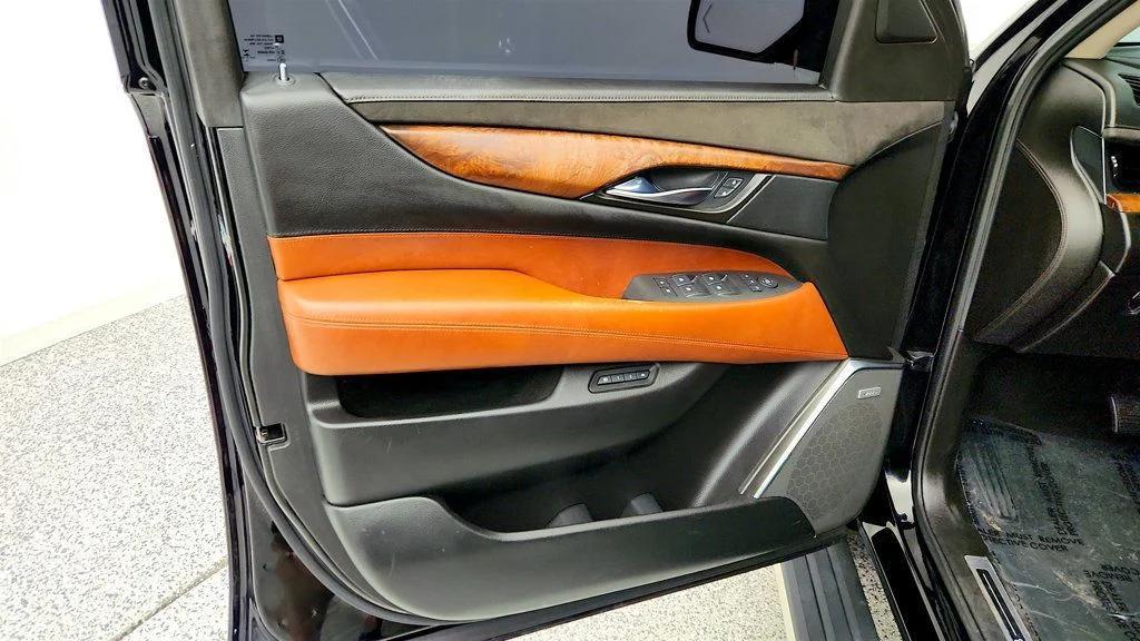 used 2015 Cadillac Escalade car, priced at $21,995