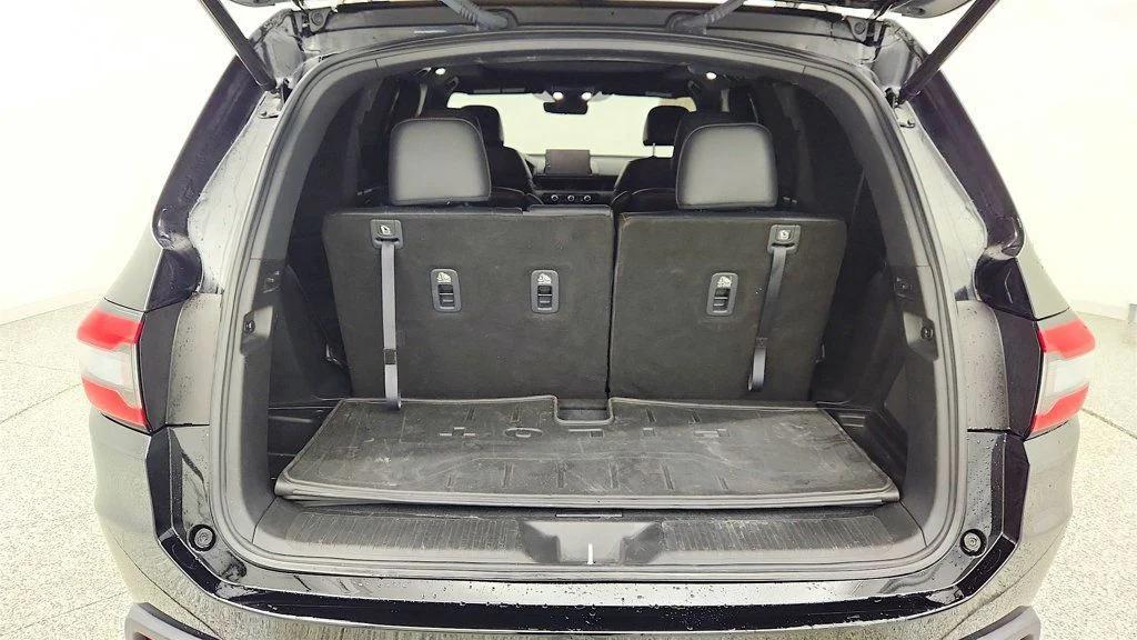 used 2023 Honda Pilot car, priced at $35,995