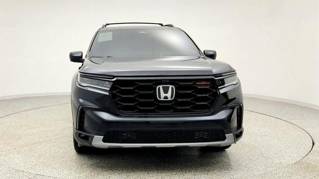 used 2023 Honda Pilot car, priced at $35,995