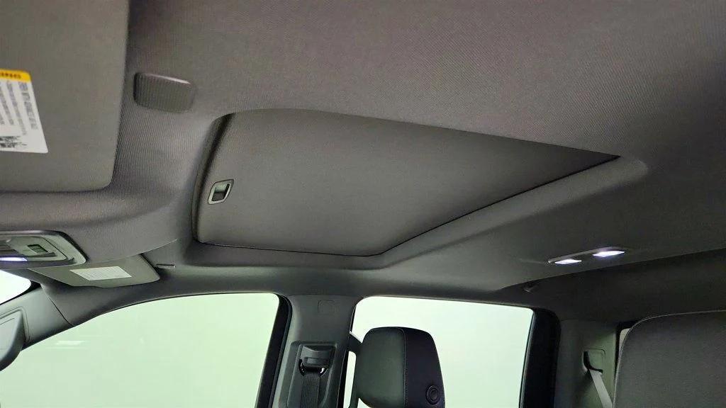 used 2022 Chevrolet Silverado 1500 car, priced at $37,995