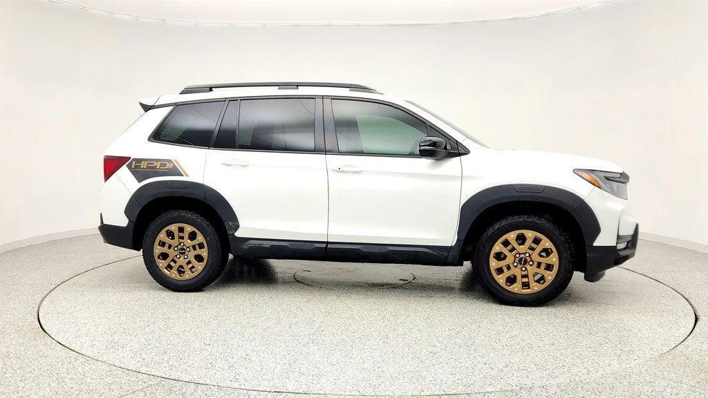 used 2022 Honda Passport car, priced at $28,294
