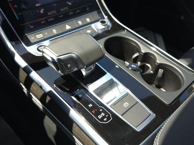 used 2025 Audi Q7 car, priced at $54,995