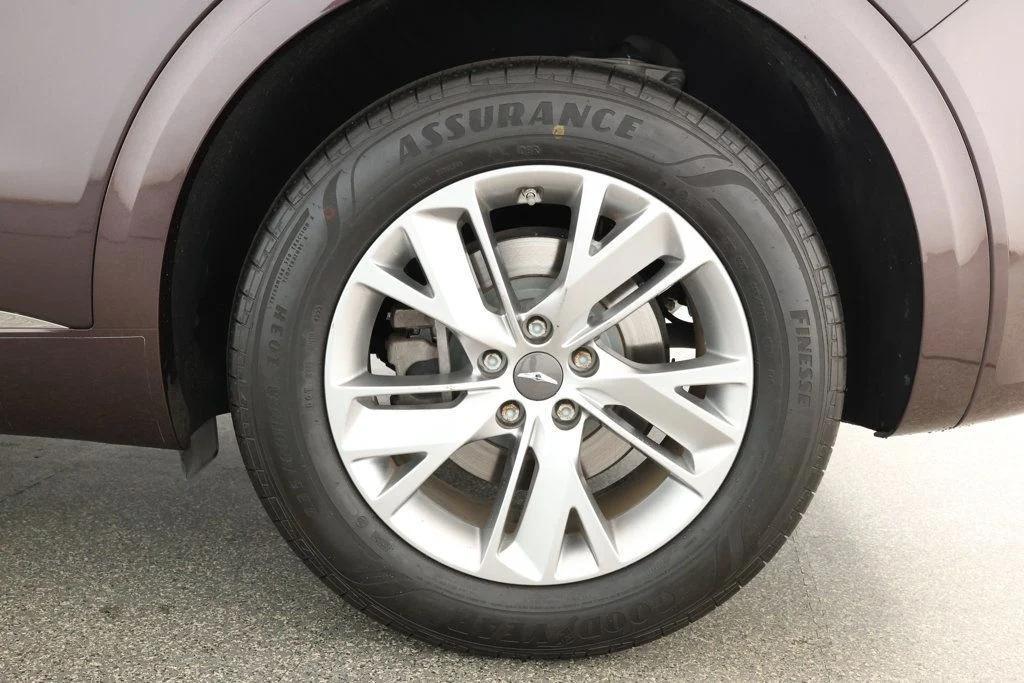 used 2022 Genesis GV70 car, priced at $26,995