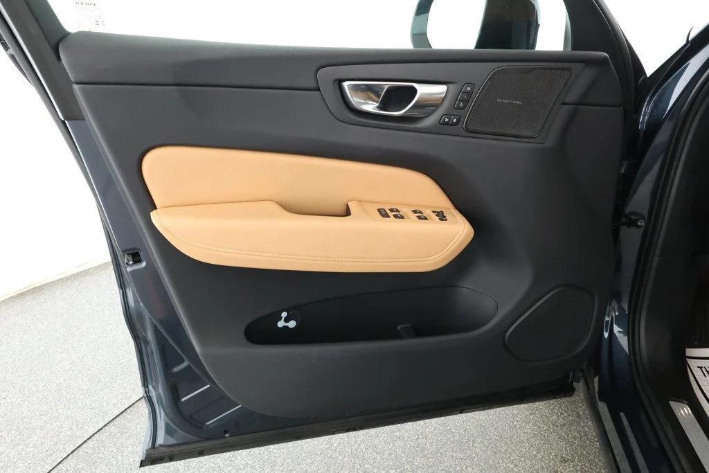 used 2025 Volvo XC60 Plug-In Hybrid car, priced at $47,495