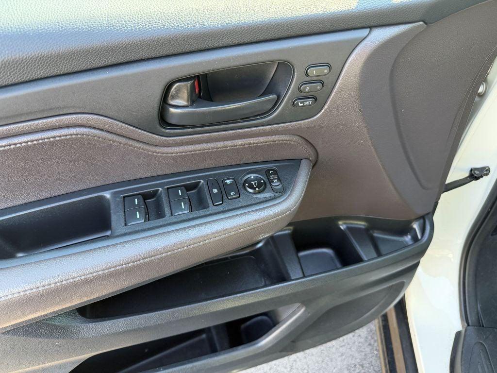 used 2018 Honda Odyssey car, priced at $18,995