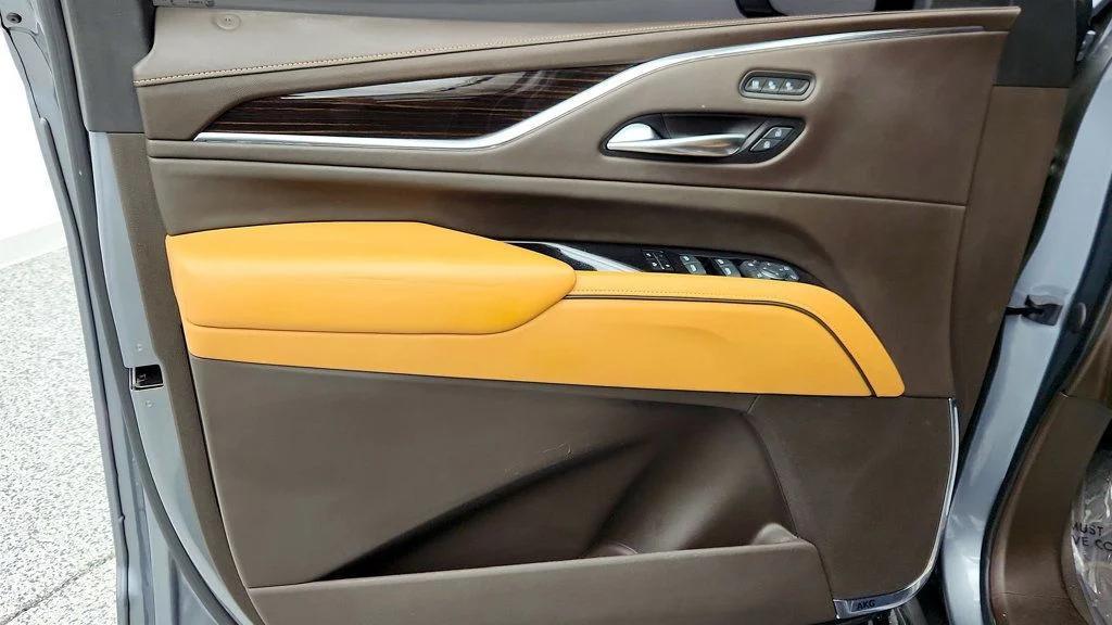 used 2021 Cadillac Escalade car, priced at $47,995