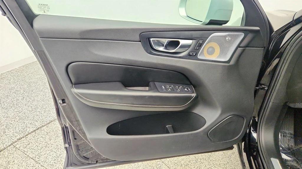 used 2018 Volvo XC60 car, priced at $24,995