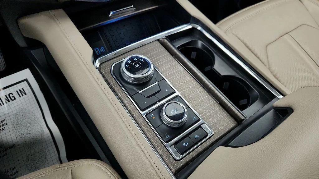 used 2023 Ford Expedition car, priced at $52,995