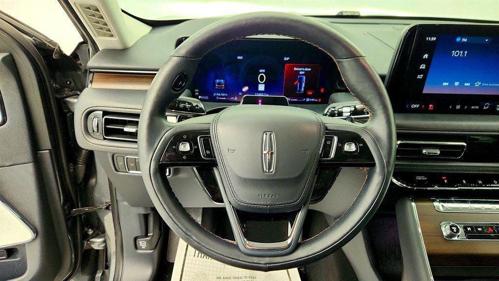 used 2025 Lincoln Aviator car, priced at $61,995