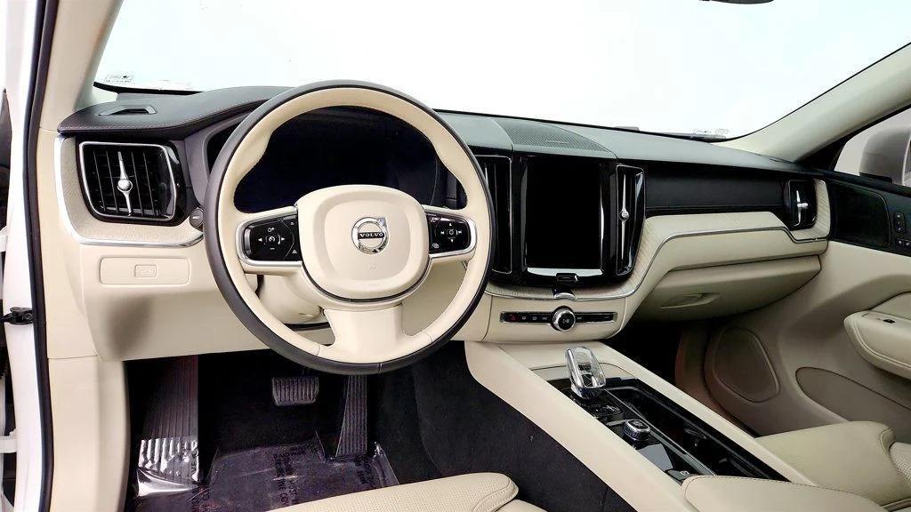 used 2023 Volvo XC60 car, priced at $36,294