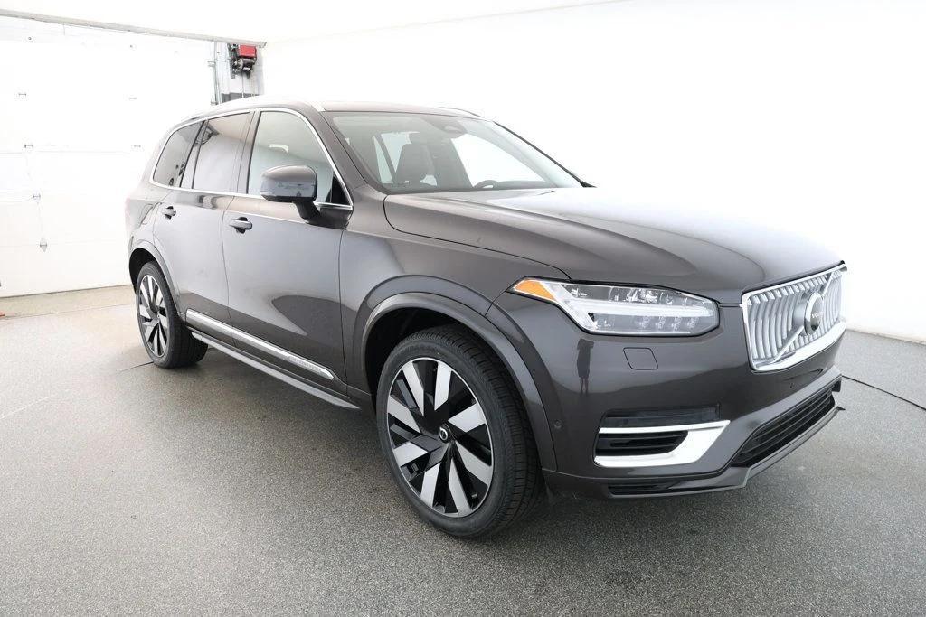 used 2023 Volvo XC90 Recharge Plug-In Hybrid car, priced at $38,795