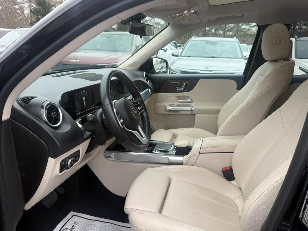 used 2020 Mercedes-Benz GLB 250 car, priced at $21,495