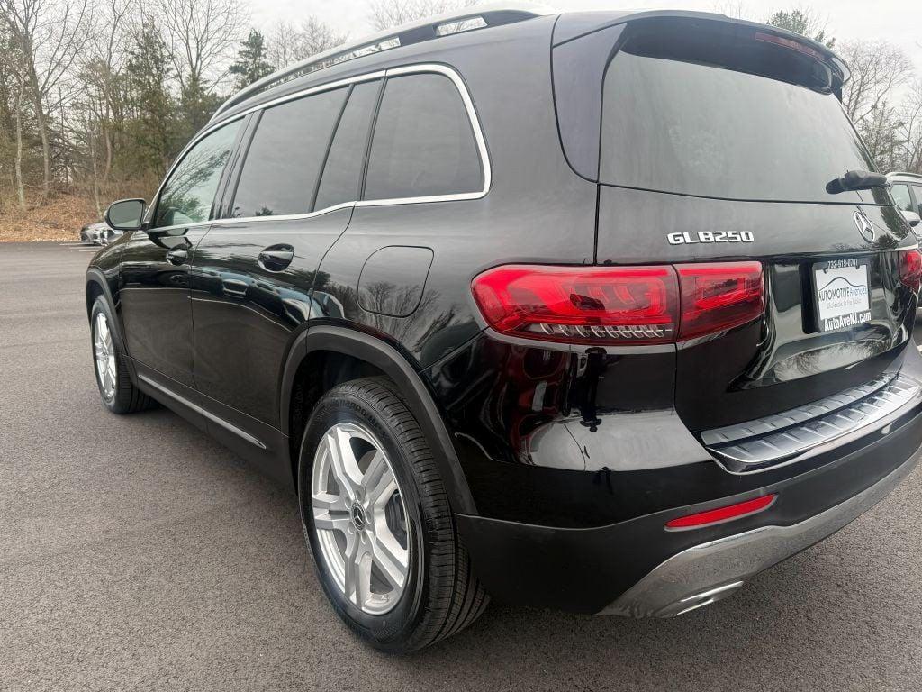 used 2020 Mercedes-Benz GLB 250 car, priced at $21,495