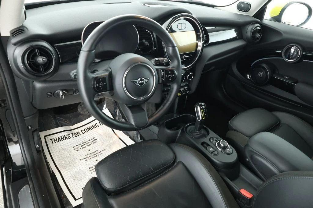 used 2023 MINI Hardtop car, priced at $20,395