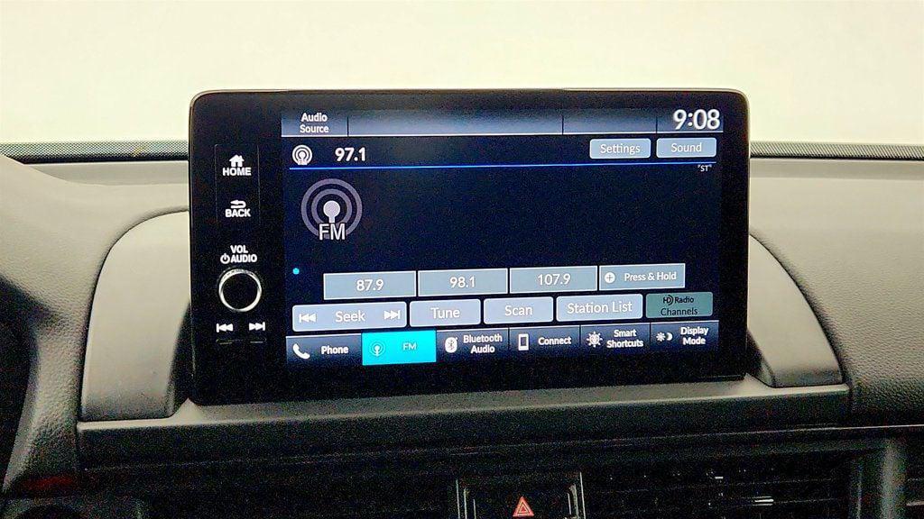 used 2025 Honda Pilot car, priced at $38,795