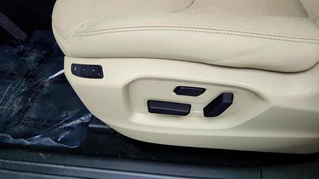 used 2023 Mazda CX-9 car, priced at $26,895