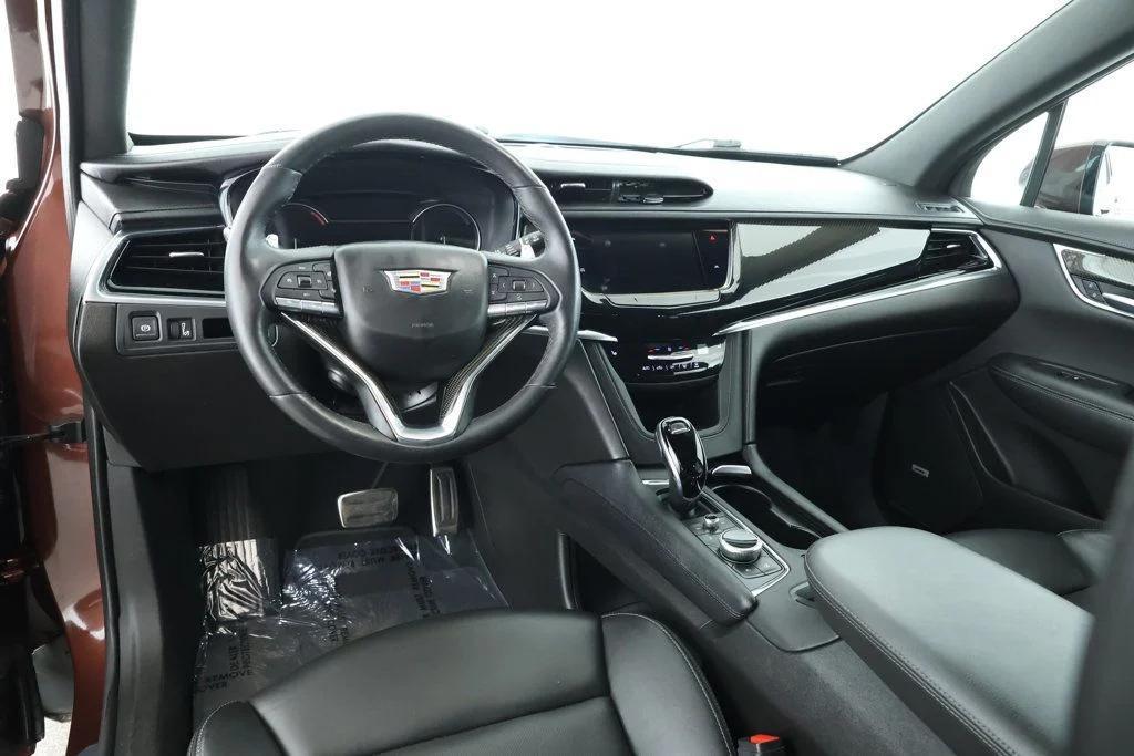 used 2022 Cadillac XT6 car, priced at $36,495