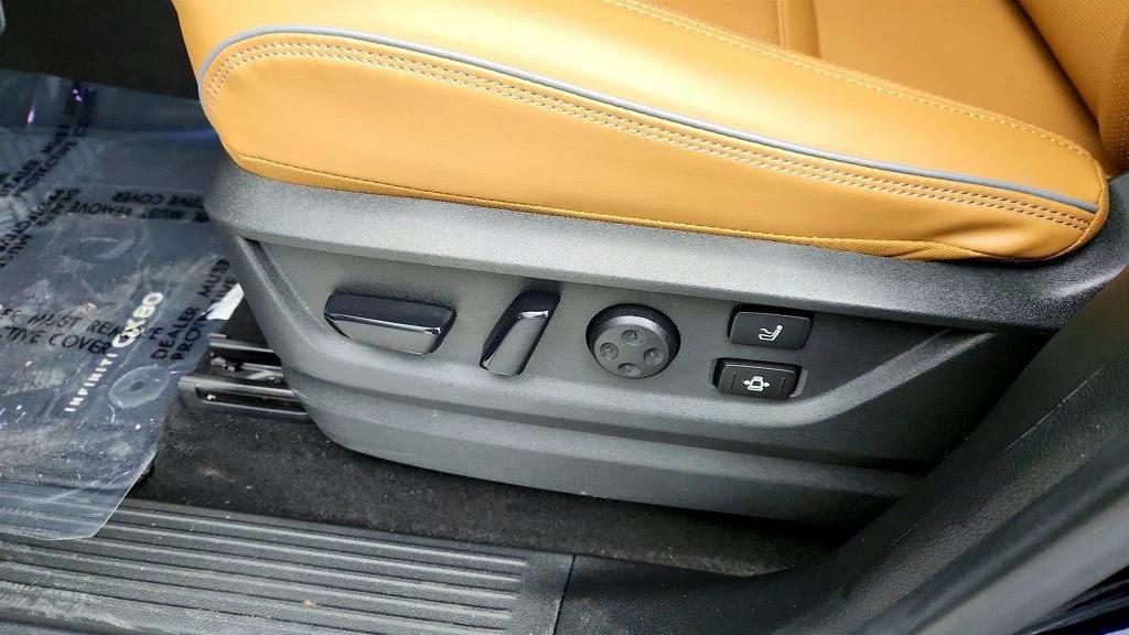 used 2025 INFINITI QX80 car, priced at $72,995