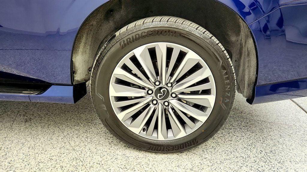 used 2025 INFINITI QX80 car, priced at $72,995