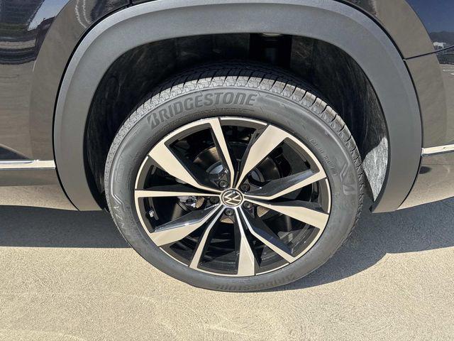 new 2026 Volkswagen Atlas car, priced at $55,806