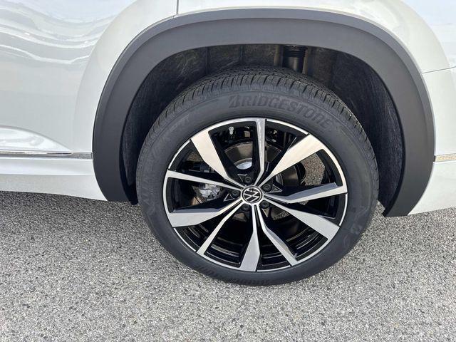 new 2026 Volkswagen Atlas car, priced at $53,933