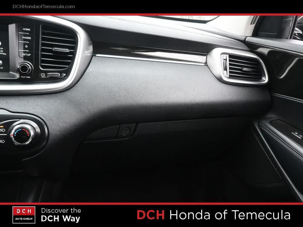 used 2020 Kia Sorento car, priced at $17,375