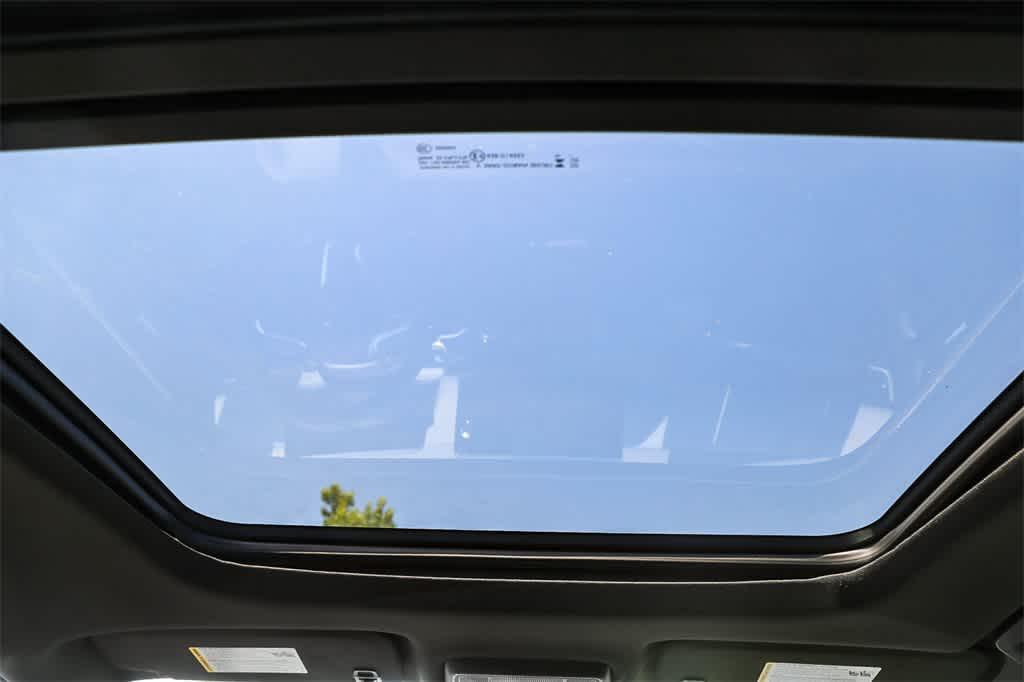 new 2026 Honda Prologue car, priced at $53,650