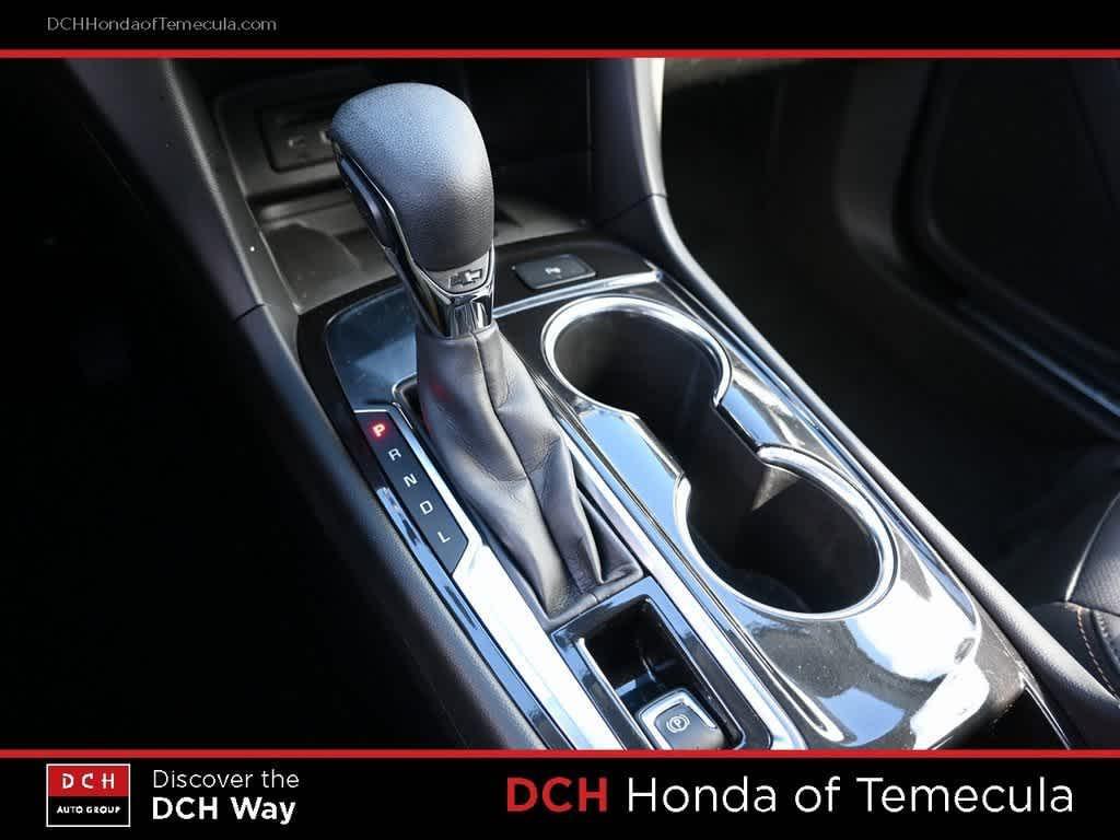 used 2022 Chevrolet Equinox car, priced at $19,391