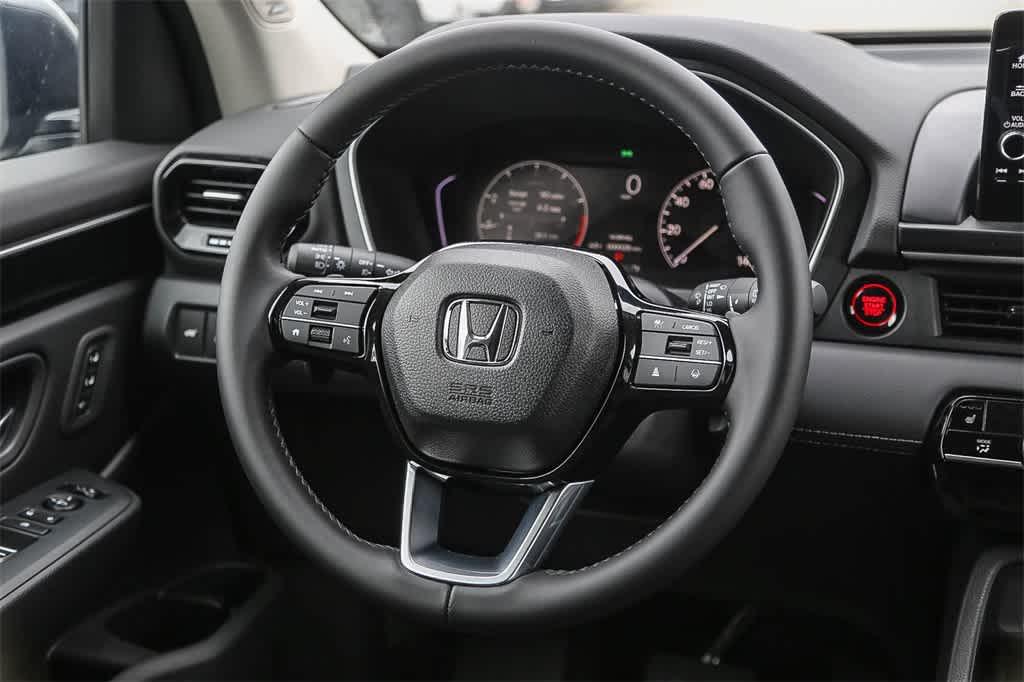 new 2025 Honda Pilot car, priced at $53,295