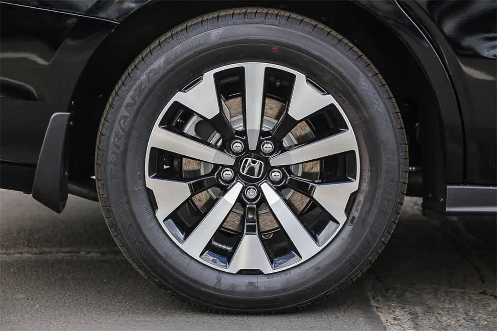 new 2026 Honda Odyssey car, priced at $44,885