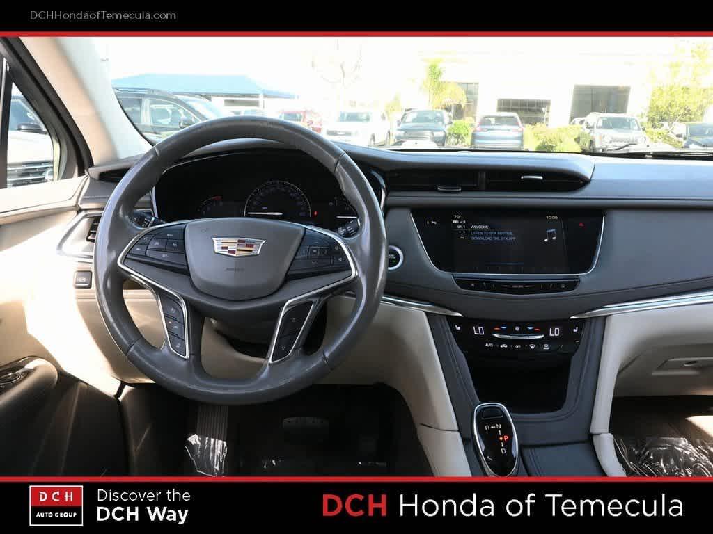 used 2019 Cadillac XT5 car, priced at $17,302