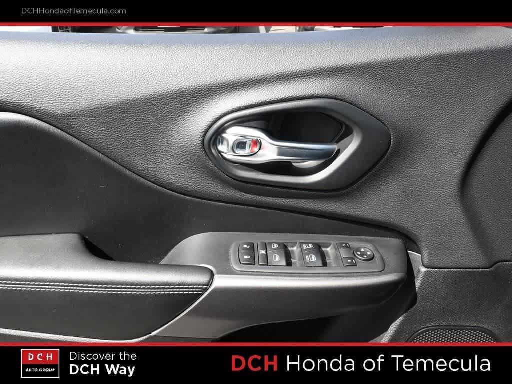 used 2019 Jeep Cherokee car, priced at $11,990