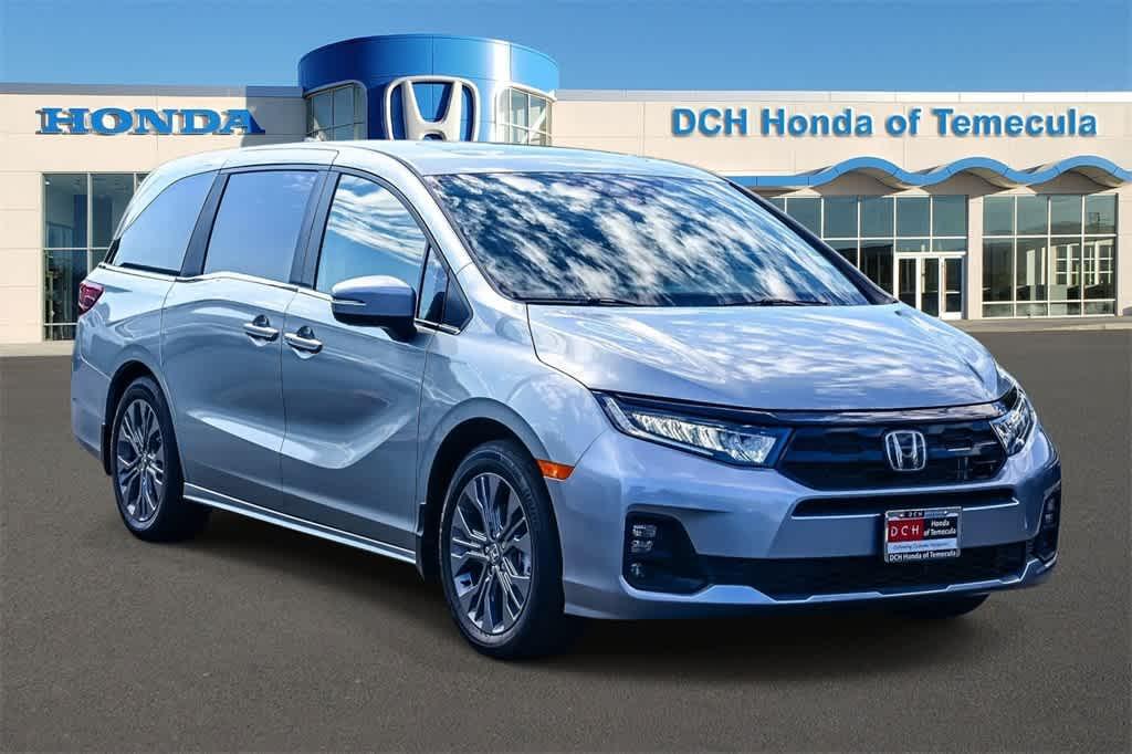 new 2026 Honda Odyssey car, priced at $48,990