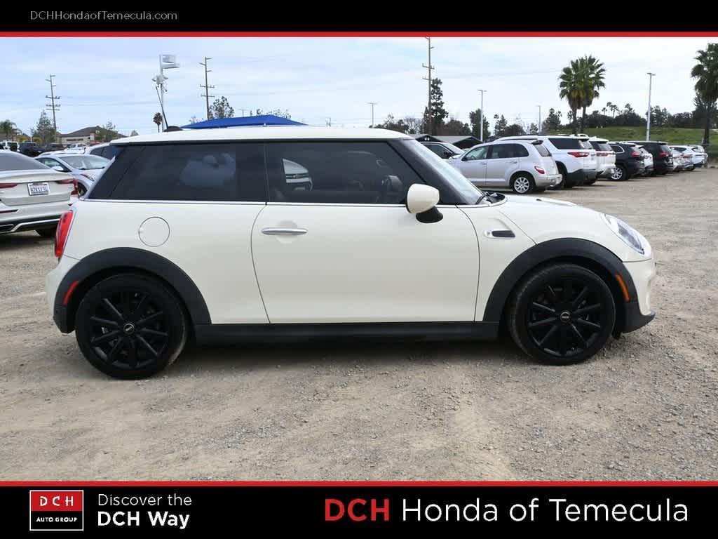 used 2021 MINI Hardtop car, priced at $13,990