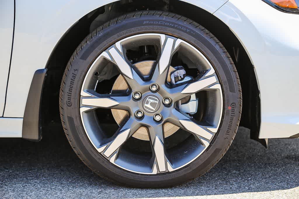 new 2026 Honda Civic Hybrid car, priced at $33,545