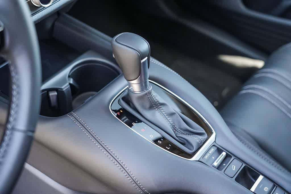 new 2027 Honda HR-V car, priced at $32,440