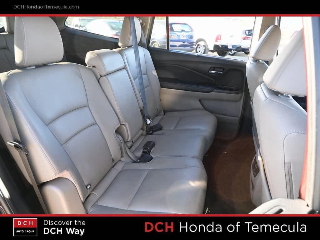 used 2022 Honda Pilot car, priced at $30,263
