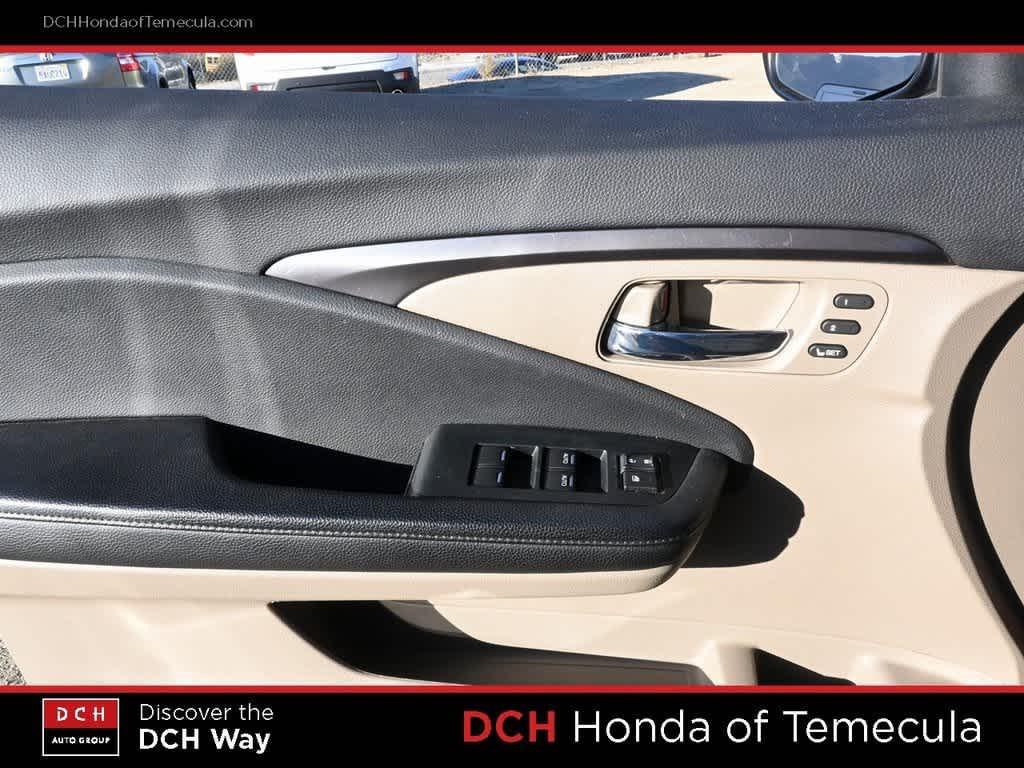 used 2022 Honda Pilot car, priced at $30,263