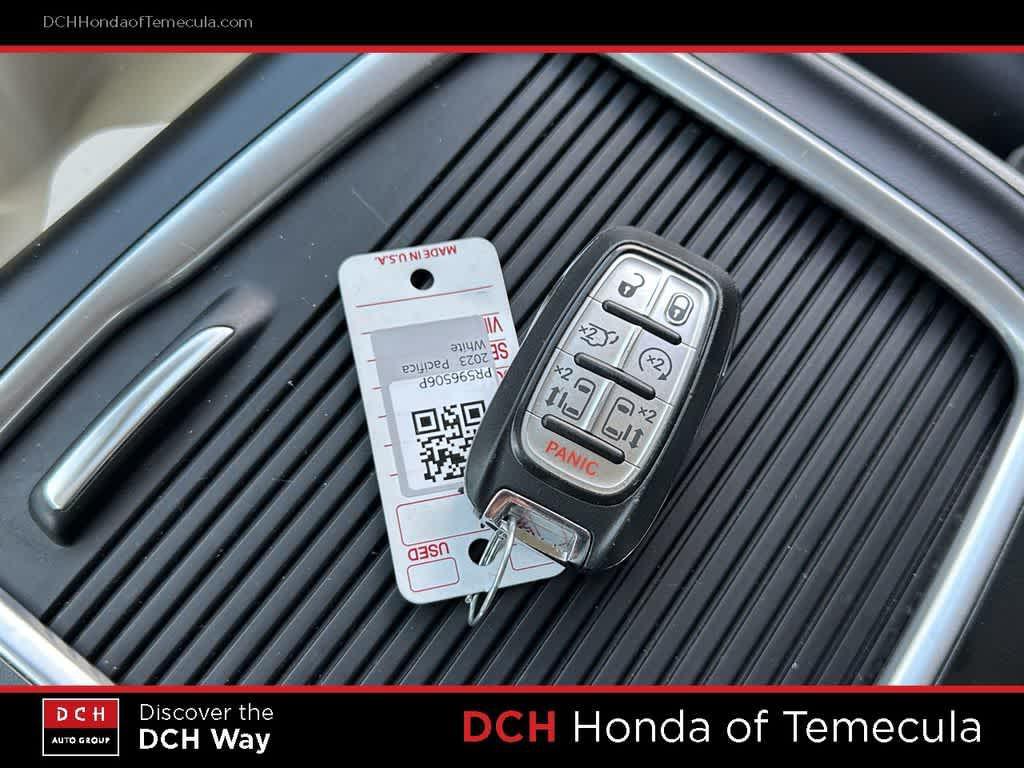 used 2023 Chrysler Pacifica car, priced at $22,954