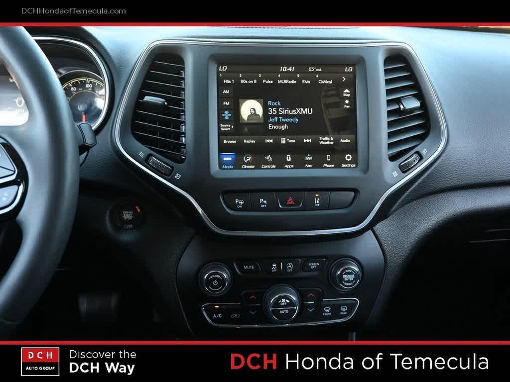 used 2023 Jeep Cherokee car, priced at $20,020