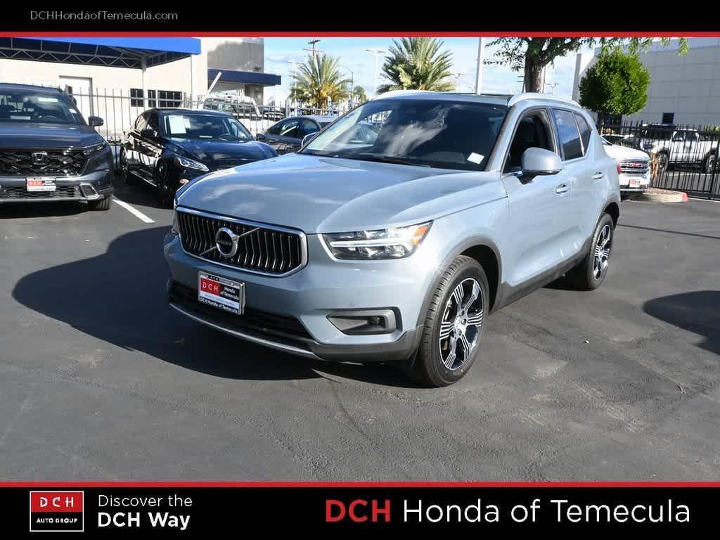used 2021 Volvo XC40 car, priced at $21,750