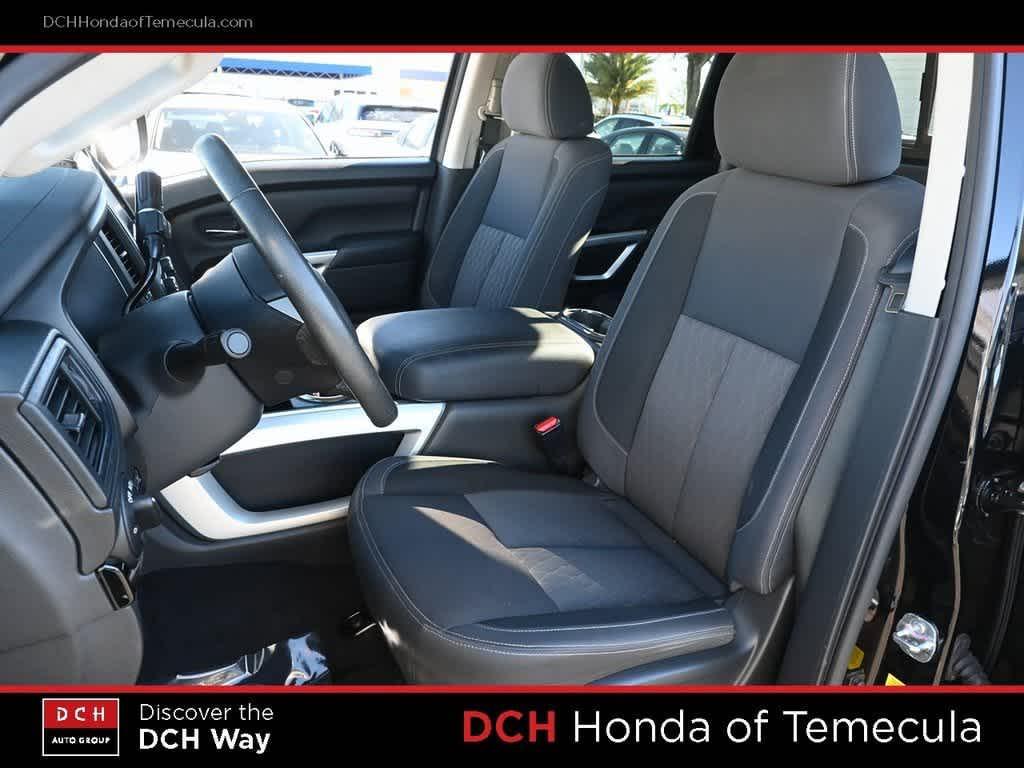 used 2024 Nissan Titan car, priced at $34,244