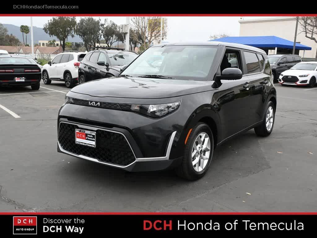 used 2023 Kia Soul car, priced at $15,494